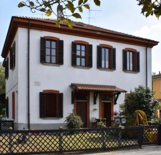 Crespi D'Adda A "Colori" Villa Capriate San Gervasio Bagian luar foto